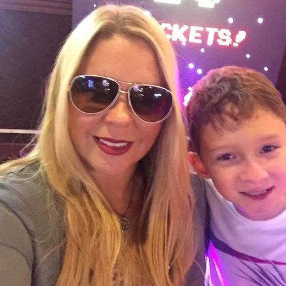 Meet your Posher, Kimberly - Picture 1 of 1